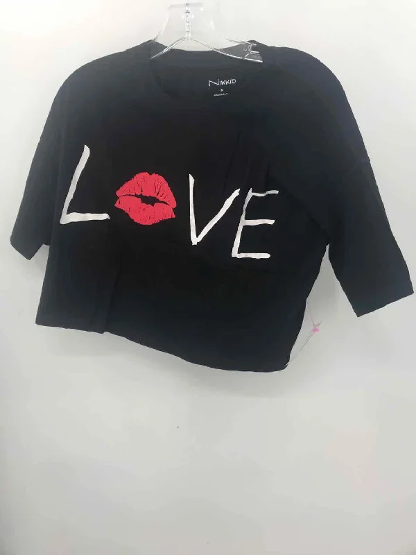 Pre-Owned Nikki B Black Size Small Printed T-shirt-- Graphic Embroidered Appliqued