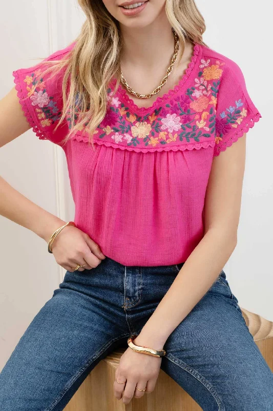 Floral Embroidery Scallop Lace Trim Blouse in Fuchsia Peter Pan Blouse