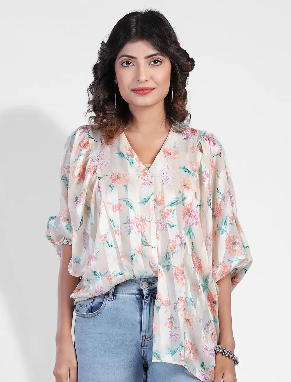 Printed Wide-Cut Blouse Embellished Collar Blouse