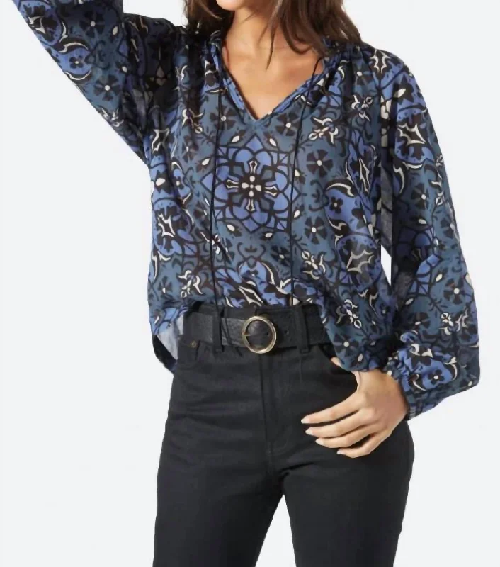 Ogdine Blouse In Caviar Multi Sweetheart Neck Blouse