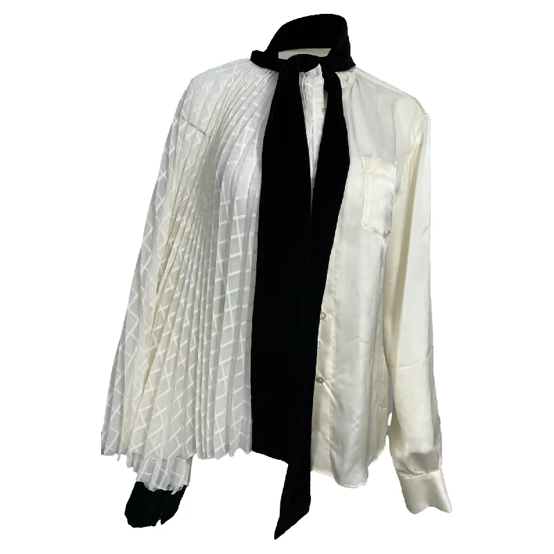 Sacai Bow Detail Blouse in White Polyester Short Sleeve Blouse