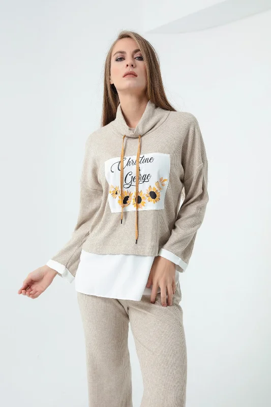 Female Front Printed Knitting Sweatshirt Hoodie with Pastel Soft Subtle