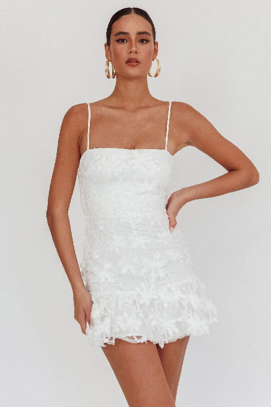 Dori Embellished Mini Dress Palm Tree White Stylish Sweetheart Neck Mini Dress