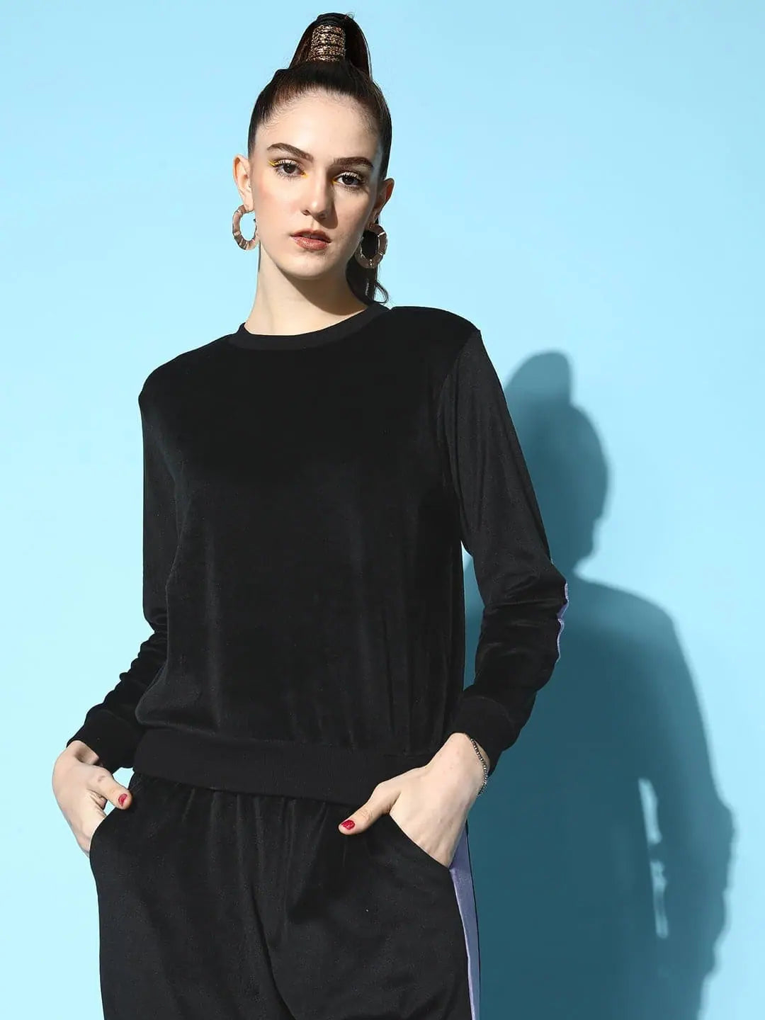 Women Black Velour Contrast Patch Sweatshirt Hoodie with Puffed Sleeves Voluminous Trendy Women Black Velour Contrast Patch Sweatshirt Hoodie with Puffed Sleeves Voluminous Trendy