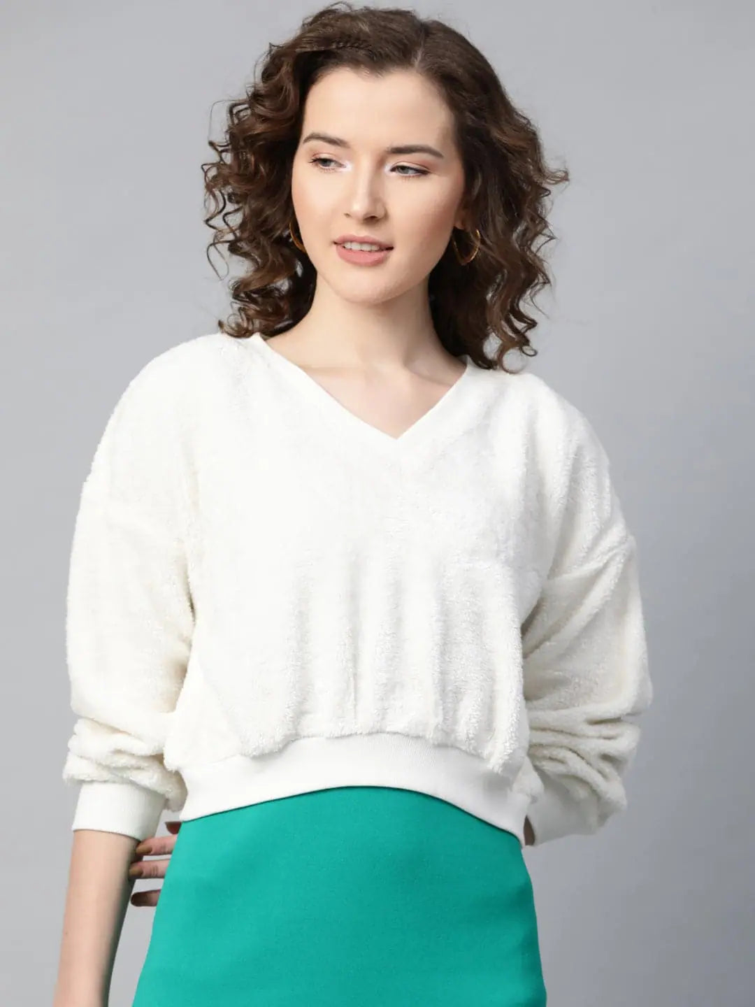 White V-Neck Faux Fur Crop Sweatshirt Hoodie with Rolled Sleeves Casual Relaxed