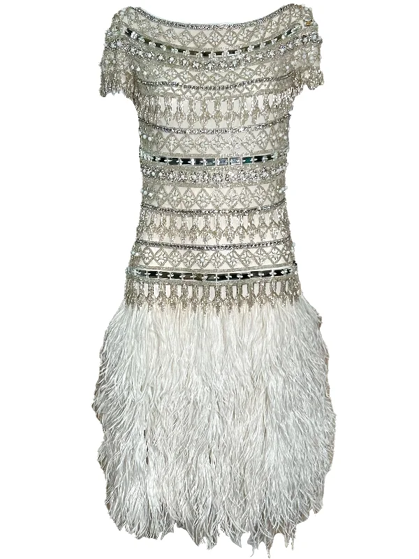 Naeem Khan 2014 White Sequin and Beaded Cocktail Dress with Feathers Tunics Vintage classic Naeem Khan 2014 White Sequin and Beaded Cocktail Dress with Feathers Tunics Vintage classic