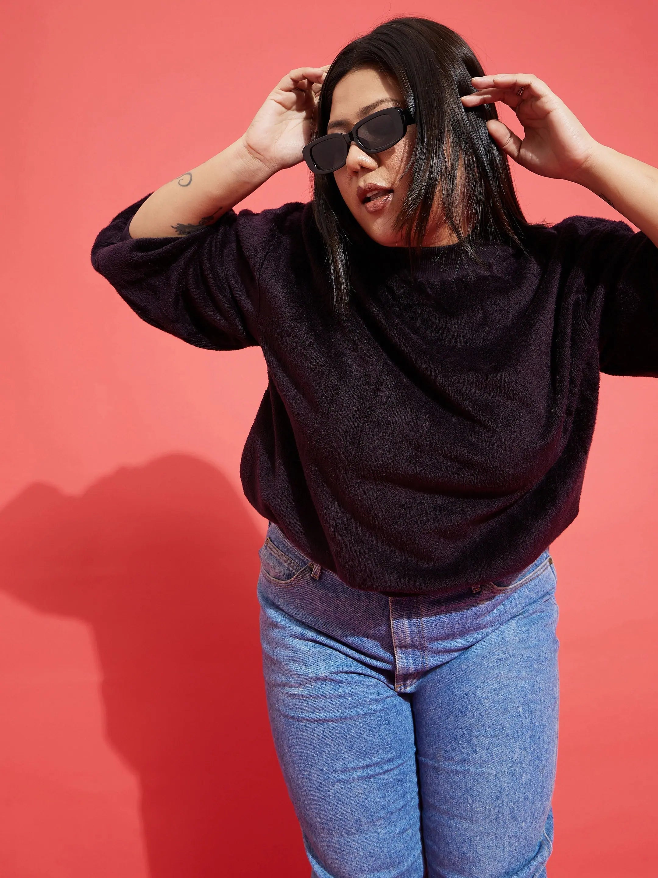 Women Black Fleece Fur High Neck Sweatshirt Hoodie with High-Low Hem Asymmetrical Trendy Women Black Fleece Fur High Neck Sweatshirt Hoodie with High-Low Hem Asymmetrical Trendy
