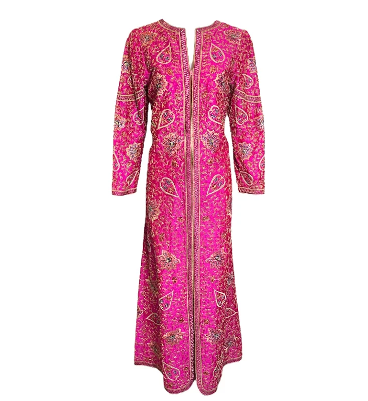 1960s Pink Paisley Beaded Embroidered Kaftan Dress Tunics Trendy modern