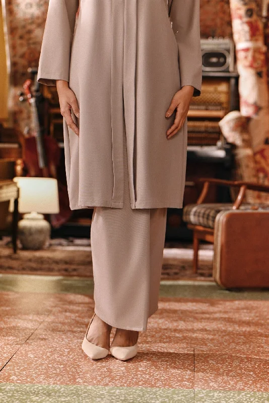 The Akar Kita Women Folded Skirt - Rose Mauve velvet skirt luxury