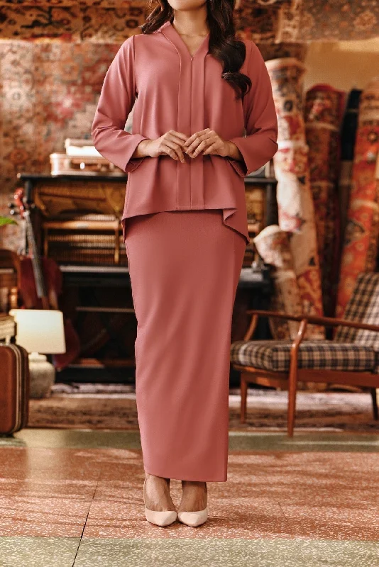 The Akar Kita Women Folded Skirt - Mauve Taupe tulle skirt dreamy