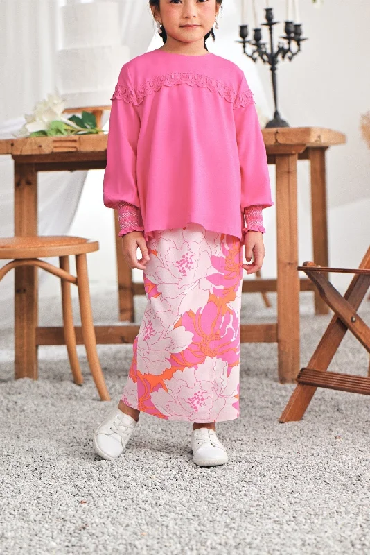 The Mimpian Buttons Skirt - Fantasy lace skirt romantic