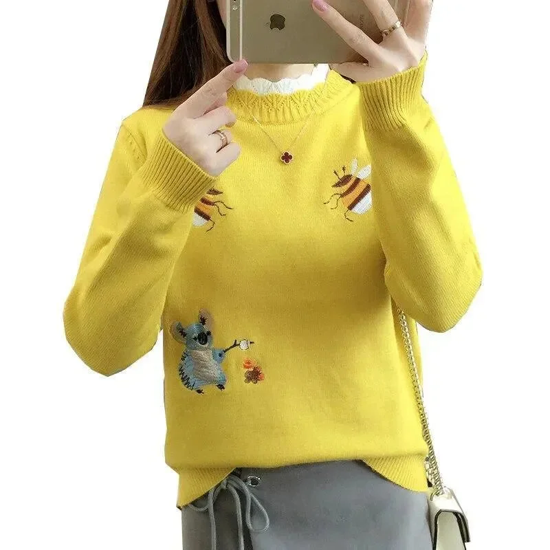 Embroidered Crewneck Women Sweater Elegant Classic Vintage