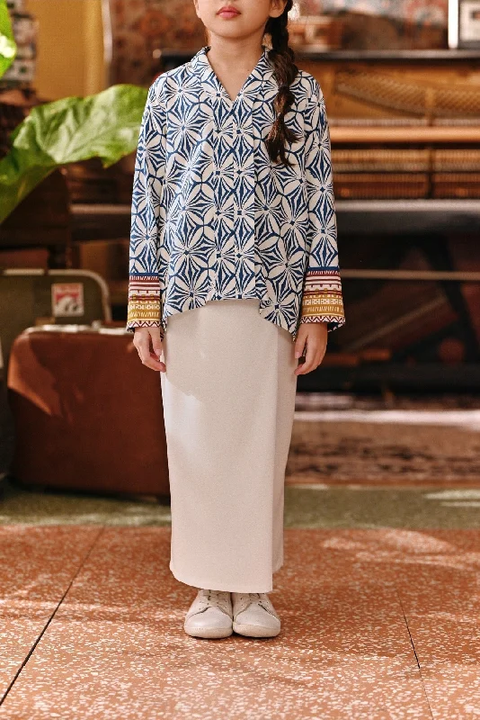 The Akar Kita Folded Skirt - Off White linen skirt airy