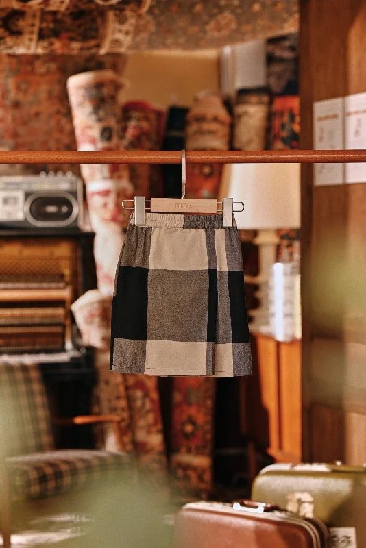The Akar Kita Babies Folded Skirt - Black Square chiffon skirt airy