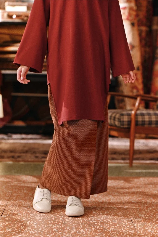 The Akar Kita Folded Skirt - Brownflux high waist skirt