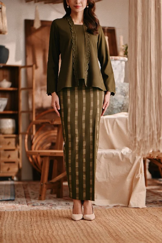 The Bay Women Folded Skirt - Olive Stripe boho skirt vibe