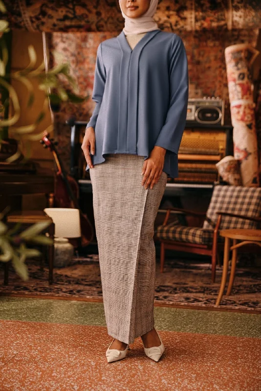 The Akar Kita Women Folded Skirt - Nature Linen velvet skirt plush
