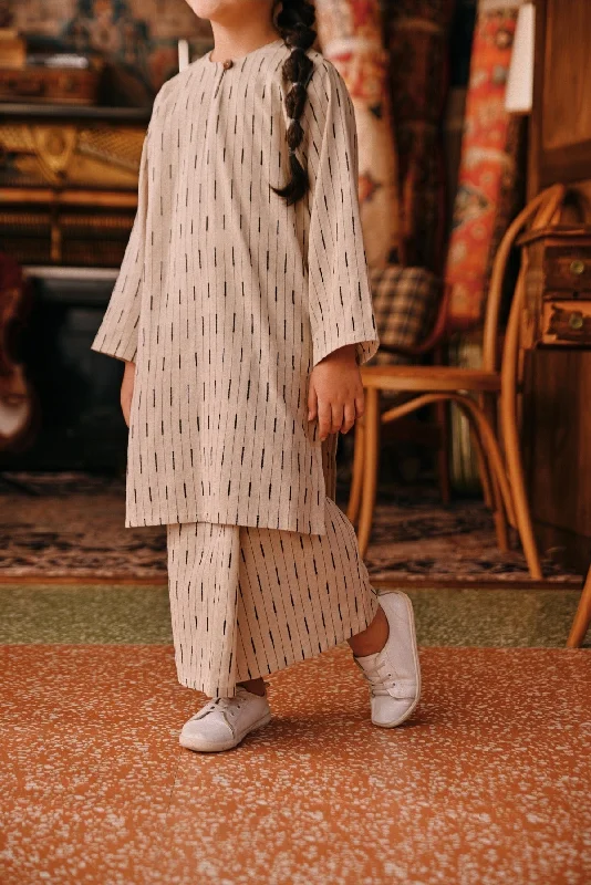 The Akar Kita Folded Skirt - Grain Harvest wool skirt sturdy