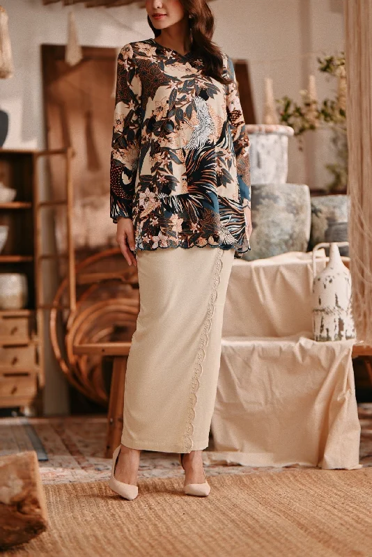 The Bay Women Broderie Back Pleats Skirt - Khaki spandex blend skirt