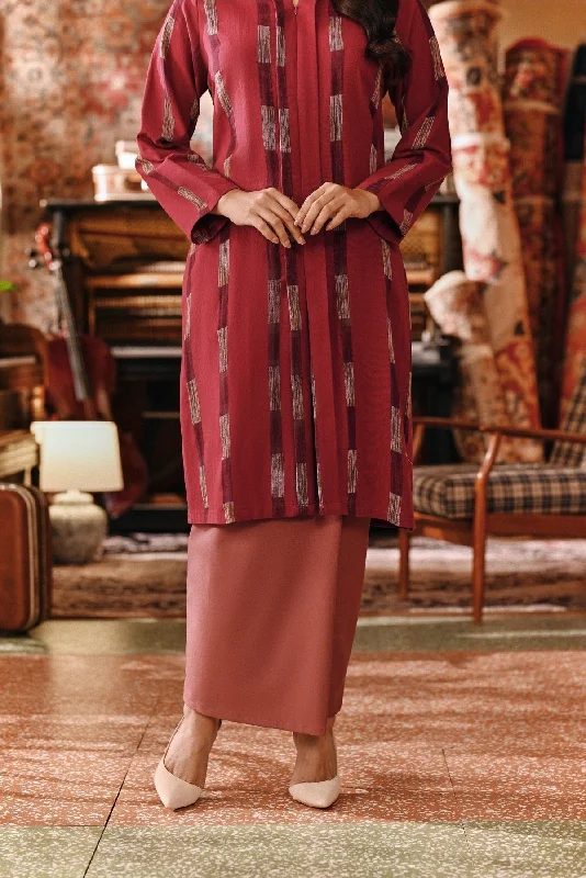 The Akar Kita Women Folded Skirt - Dark Mauve asymmetrical skirt cut