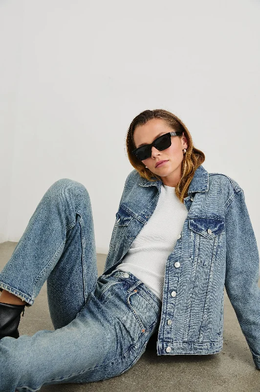 GROVE BOYFRIEND TRUCKER JACKET - EMBOSSED INDIGO Insulated Jacket Fitted Jacket Loose Jacket GROVE BOYFRIEND TRUCKER JACKET - EMBOSSED INDIGO Insulated Jacket Fitted Jacket Loose Jacket