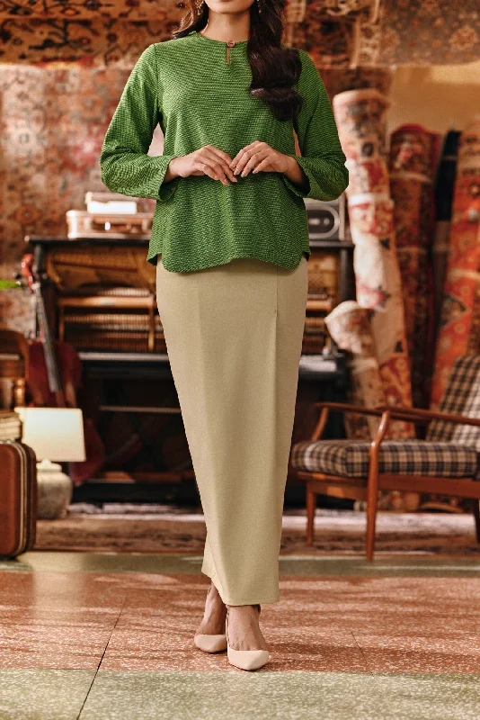 The Akar Kita Women Folded Skirt - Pale Olive boho skirt vibe