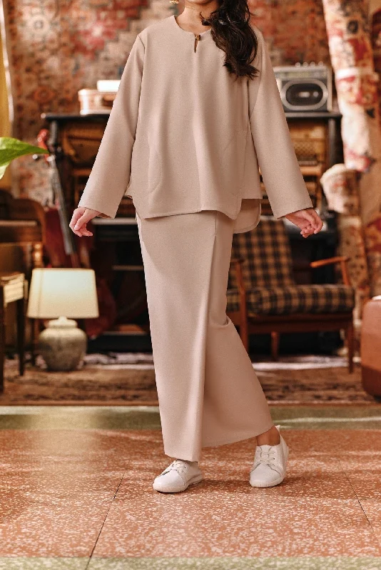 The Akar Kita Folded Skirt - Nude corduroy skirt cozy