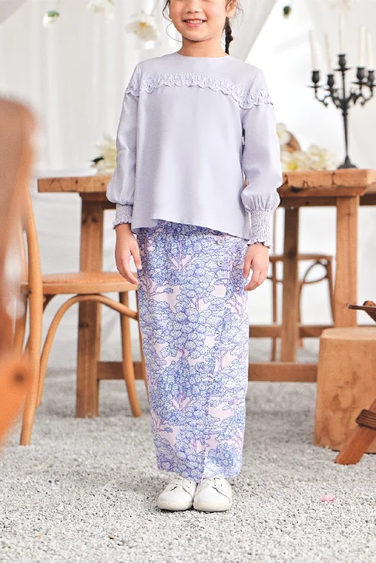 The Mimpian Buttons Skirt - Mystical leather skirt sleek