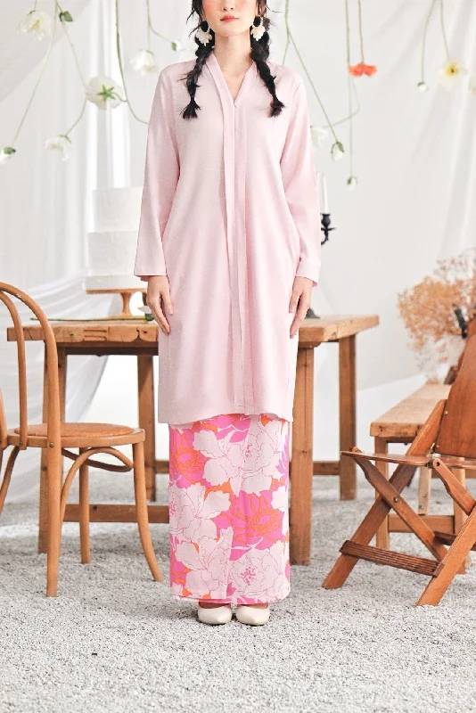 The Mimpian Women Buttons Skirt - Fantasy silk skirt luxurious