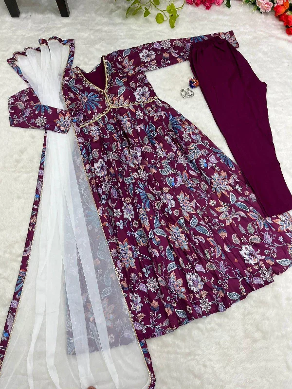 Wine Floral Special: Aliya Cut Dresses with Dupatta and Pant! 🌺🌺 Elegant Dress Pants Wine Floral Special: Aliya Cut Dresses with Dupatta and Pant! 🌺🌺 Elegant Dress Pants
