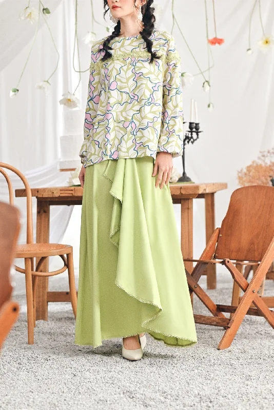 The Mimpian Women Ruffle Wide Skirt - Tea Green cashmere skirt soft