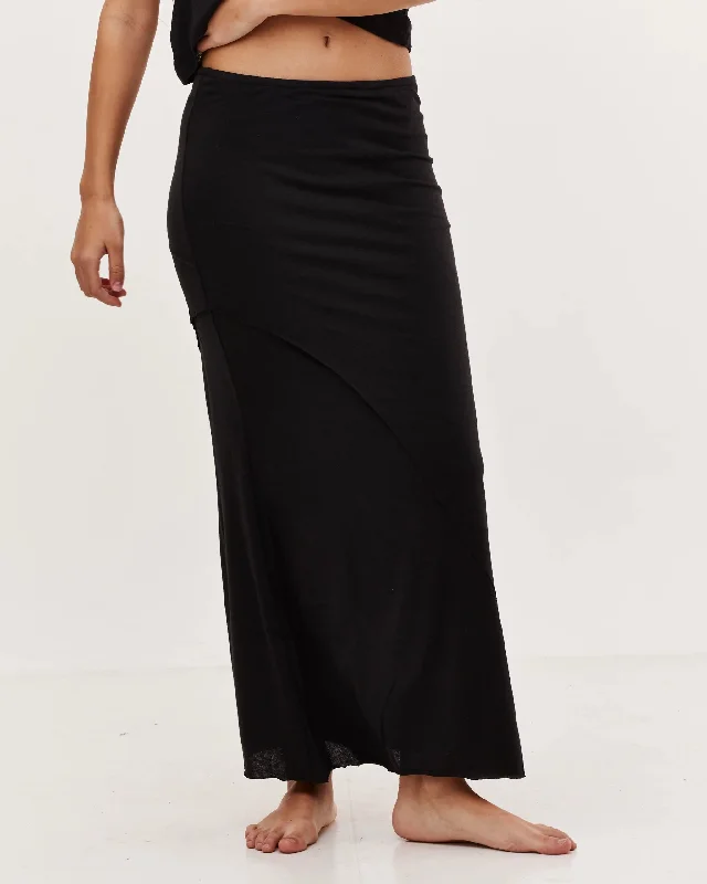 De Base Lily Skirt Black